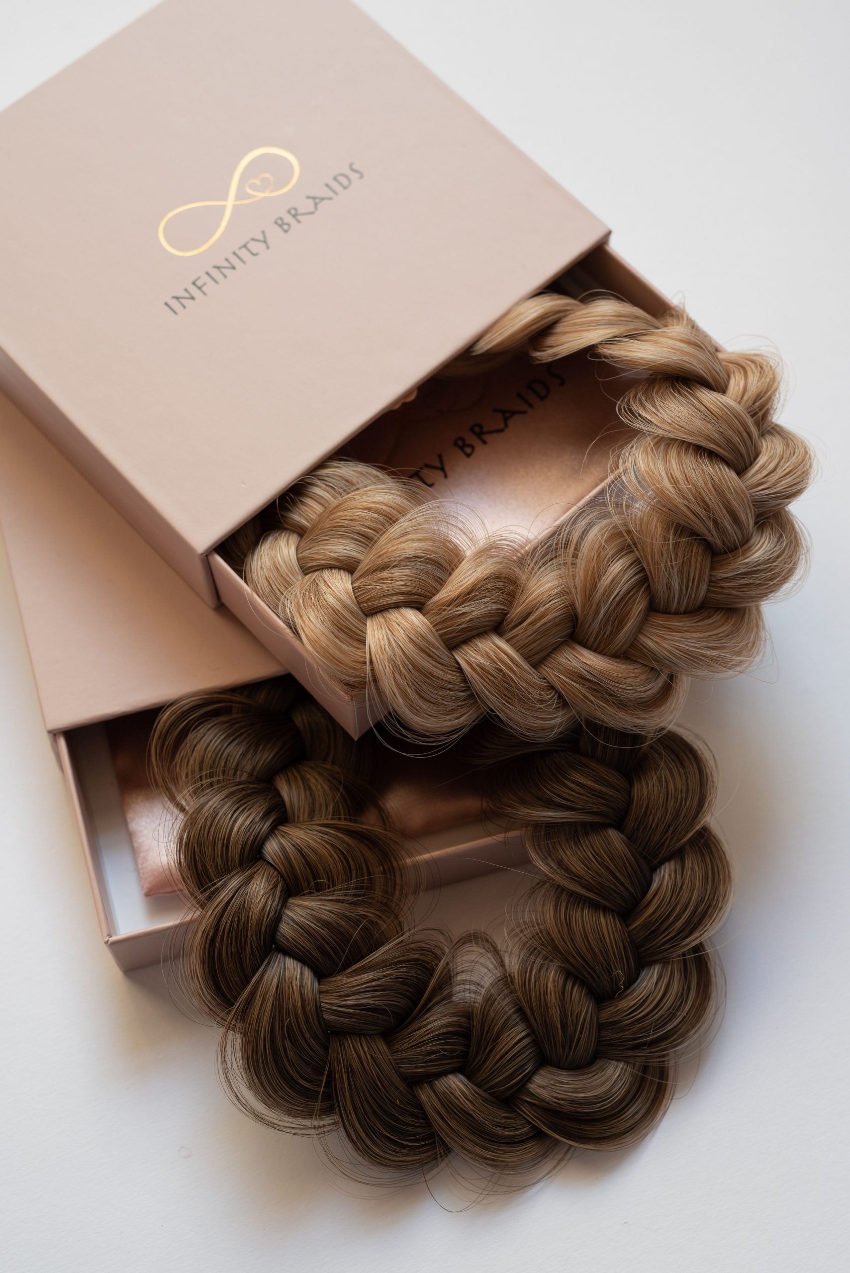 featured image Infinity braids Viënne