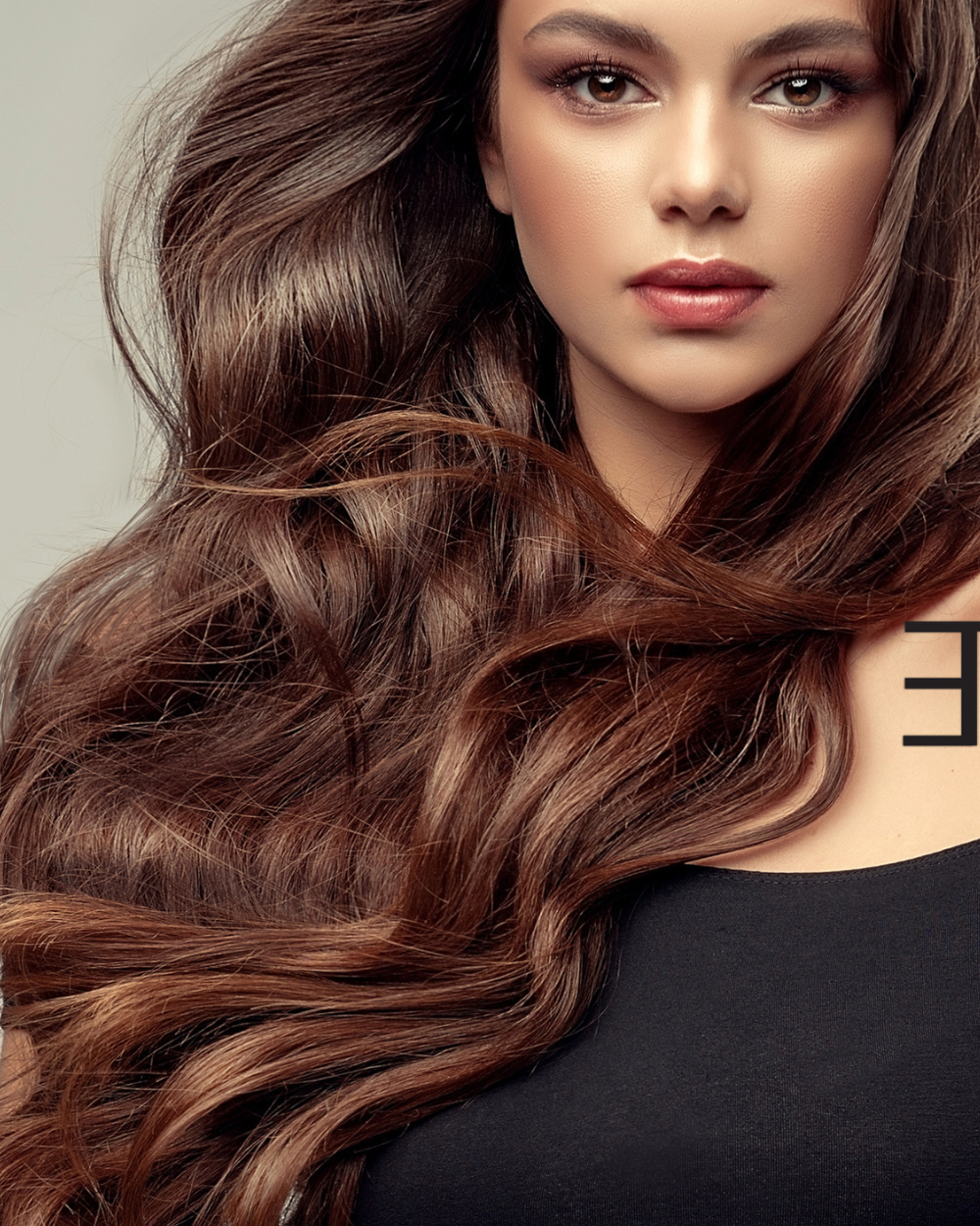 gallery image Halo Clip-In Extensions met als extra een draadje. 50cm